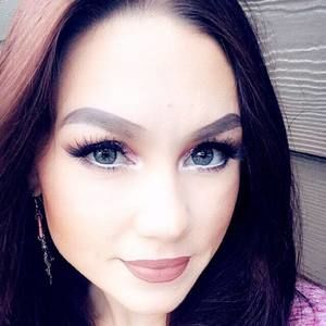 Meet your Posher, Shaina